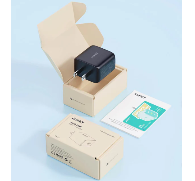 AUKEY PA-R1 Swift Charger with PD & QC 3.0 USB C 20W Black