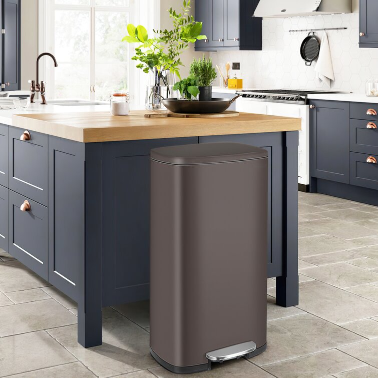 Kitchen Trash Can, 8 Gallon(30L) Fingerprint Proof Stainless Steel Garbage Can With Removable Inner Bucket And Hinged Lids, Pedal Rubbish Bin 13.6Lx9.5Wx25h Inch Home Office